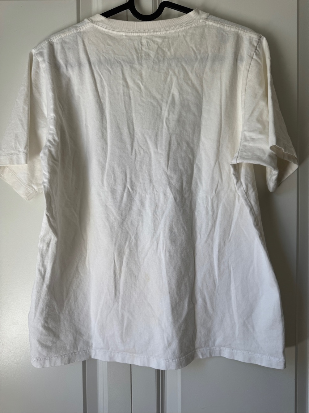 Uniqlo UTGP x Disney 101 Dalmatians “Are You A Happy Puppy” Graphic Tee Size M - Picture 5 of 6